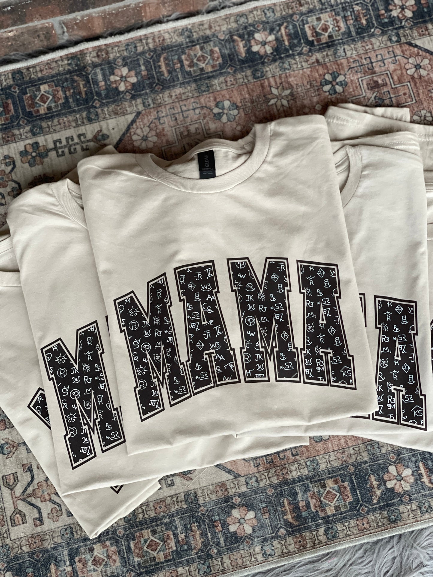 Ranch Brand Letter Tee – MAMA
