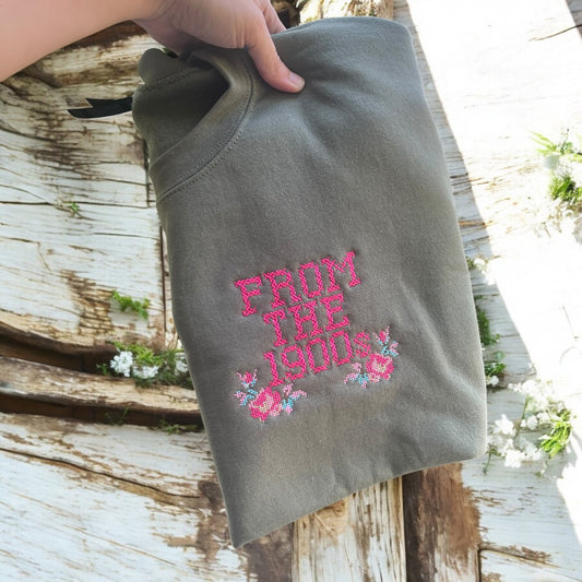 T-Shirt From the 1900s embroidered